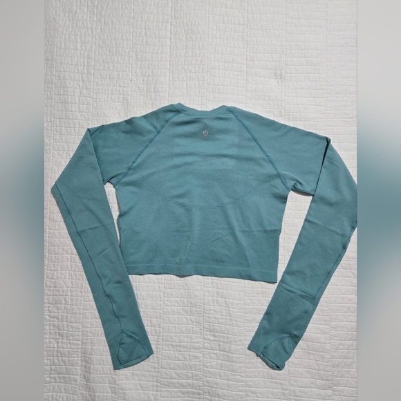lululemon athletica Ribbed Cropped Long-Sleeve Top in Teal - Picture 3 of 5